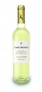 Casal Branco_wine2_QCB branco (1)